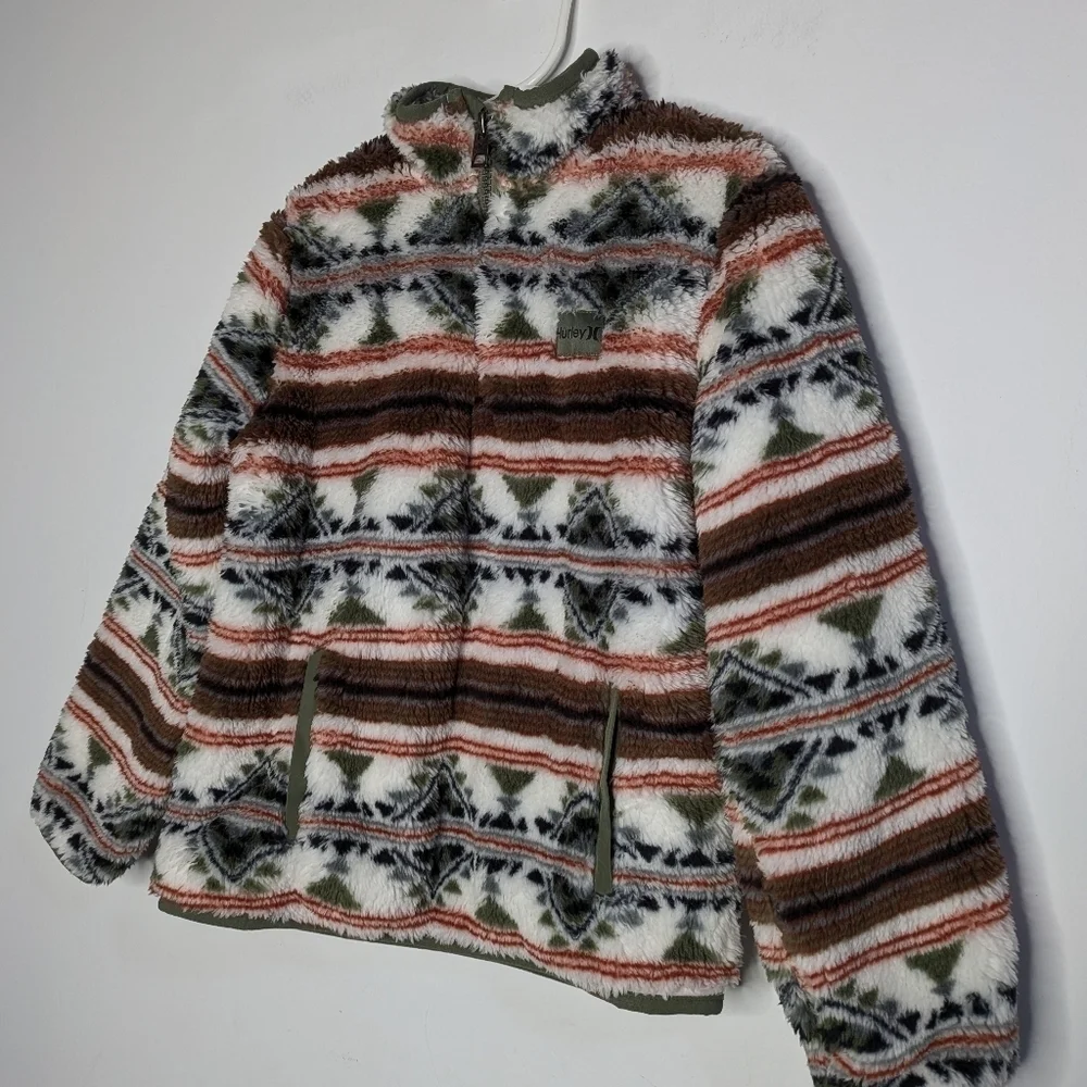 Hurley white brown